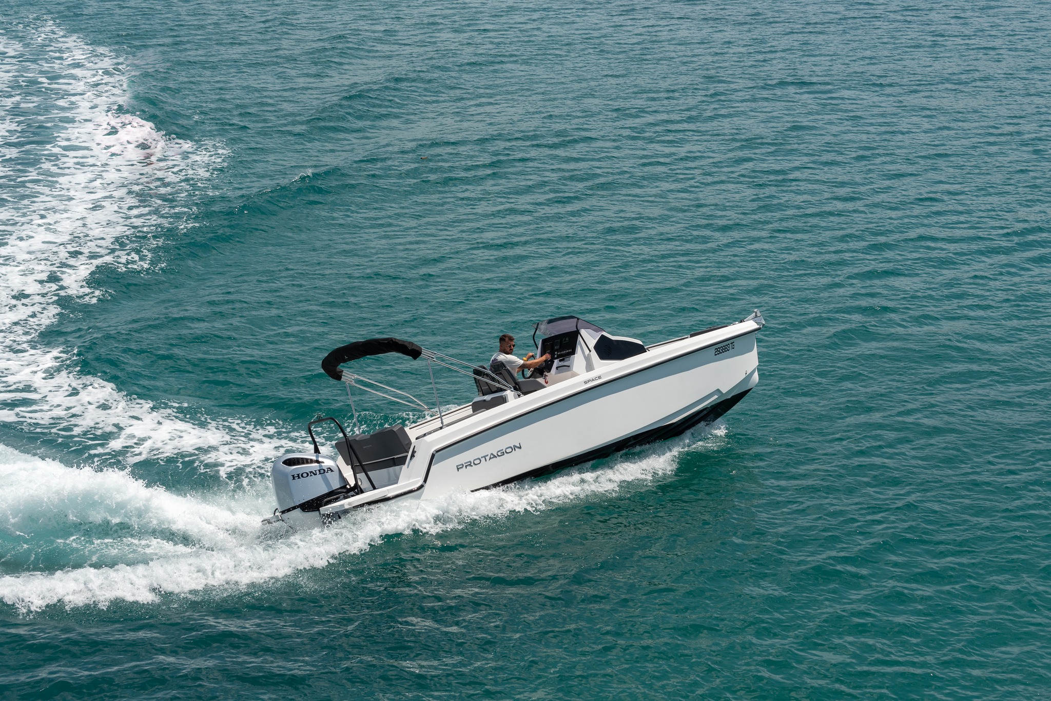 PROTAGON 25 Space Klaric Nautika Boat Rent Trogir Boat Rental protagon-25-space-klaric-nautika-boat-rent-trogir-boat-rental